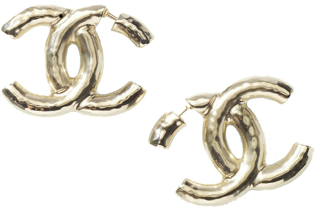 Chanel 22C Earrings Gold