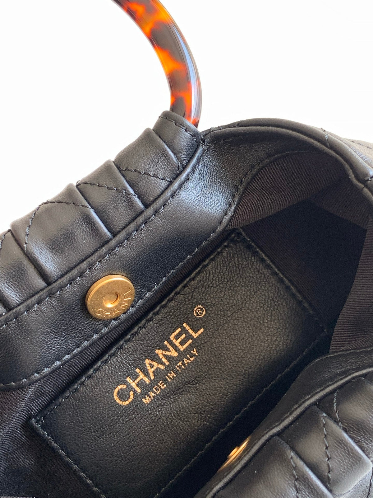 CC 26C Lambskin Bag Tortoiseshell Handle Edition