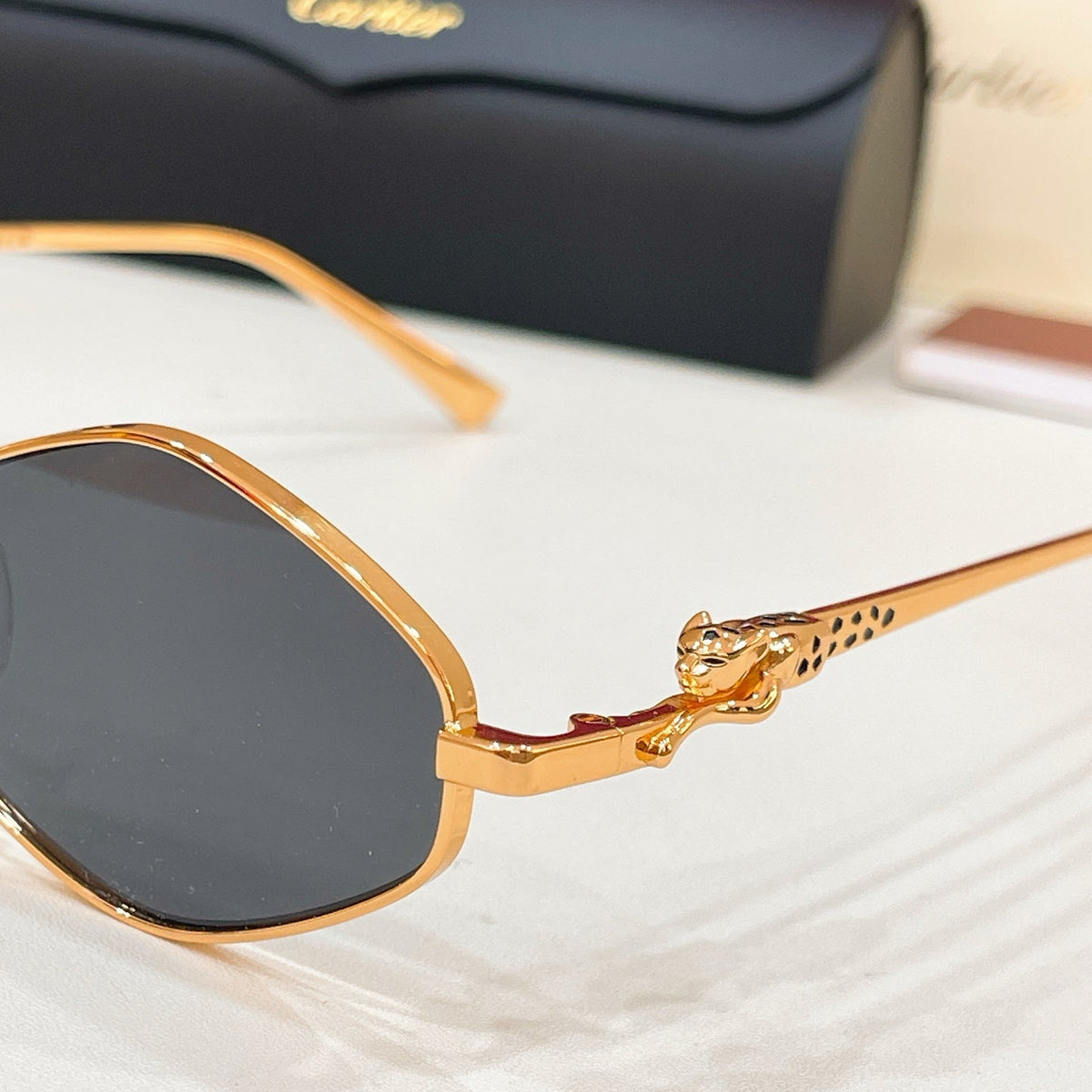 Cartier Sunglasses-CT0751S